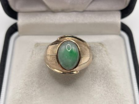 14ct gold jade signet ring on Sale